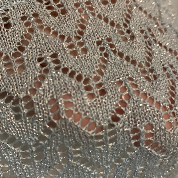 AMISU Metallic Silver and Baby Blue Sweater NWT - Picture 5 of 13